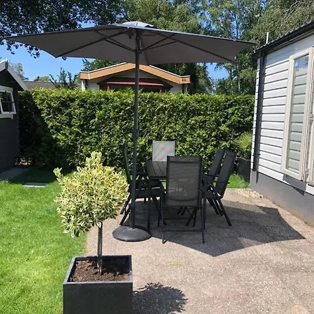 Modern Chalet In 87 *