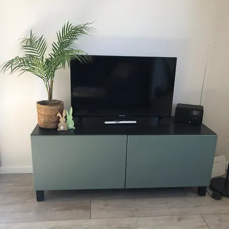 Modern Chalet In 87 营地